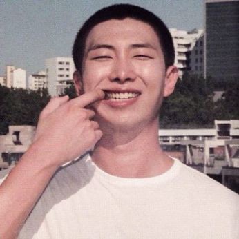 Behind-the-scenes cut of RM (BTS)