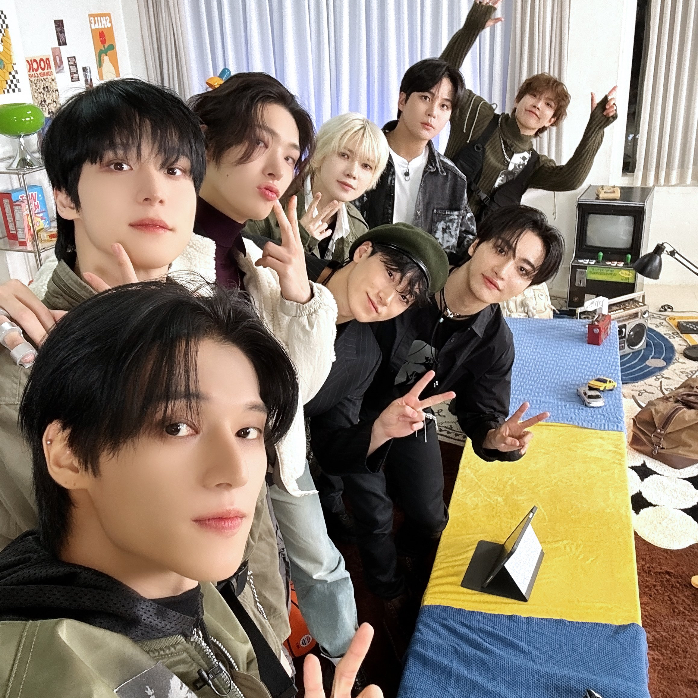 에이티즈 최근 활동샷