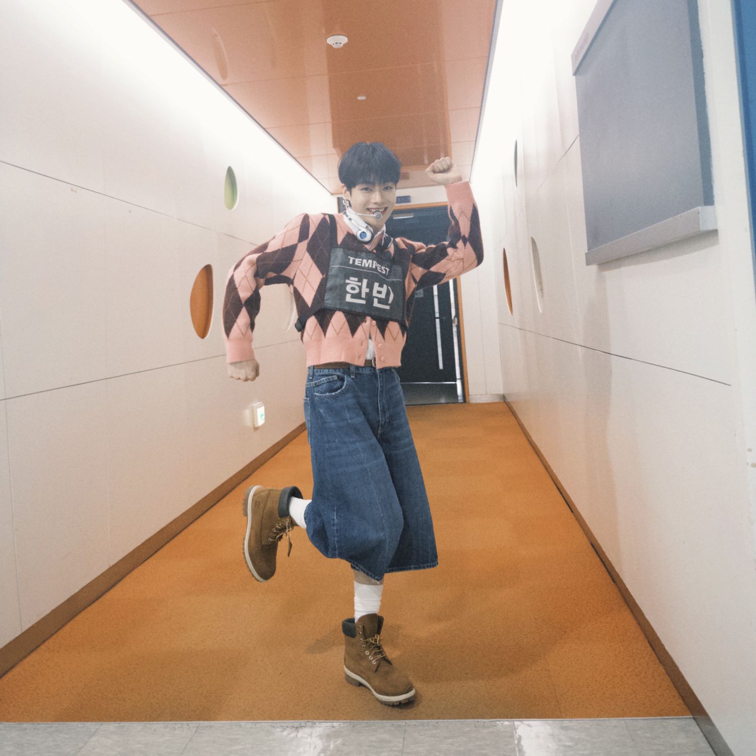 한빈 (TEMPEST) 최근 활동샷
