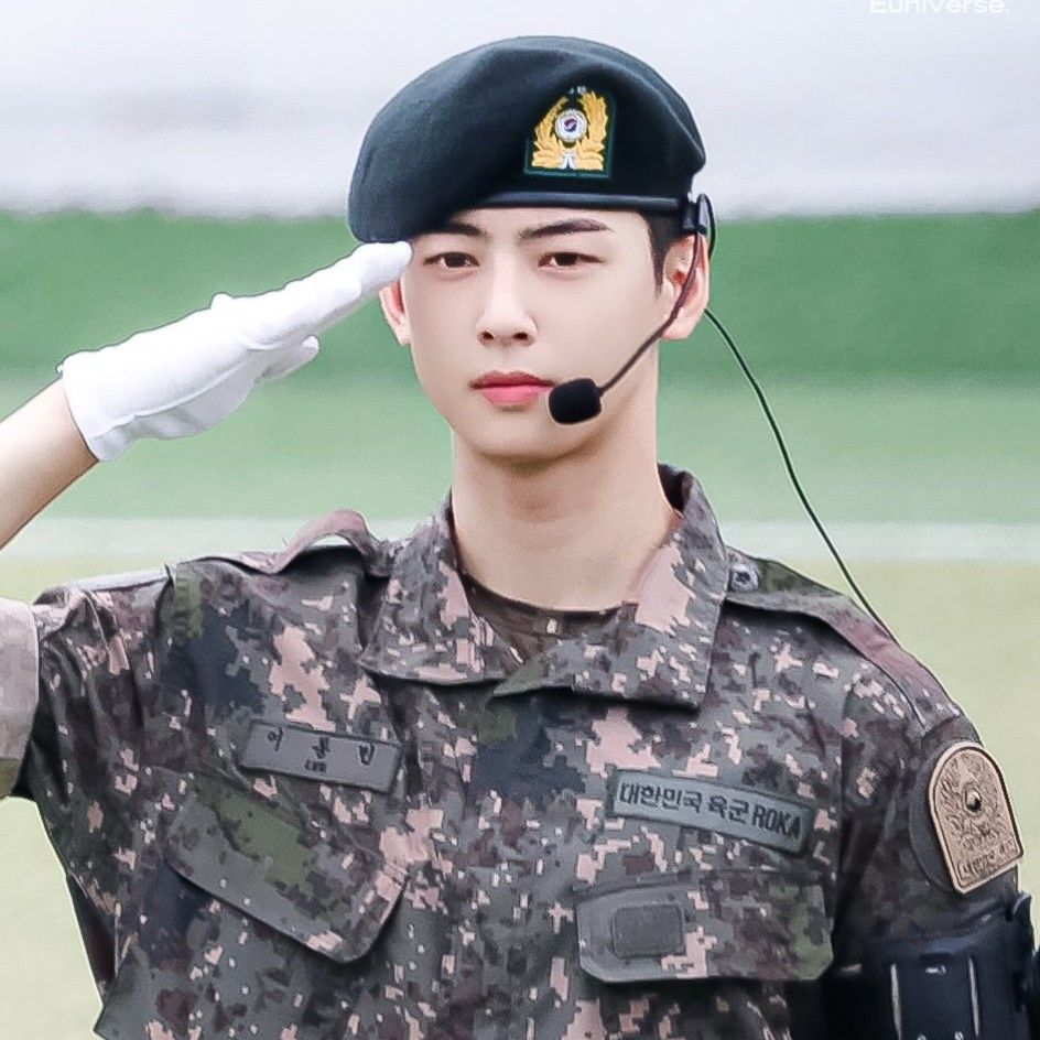 Recent activity shot of Eunwoo (ASTRO)