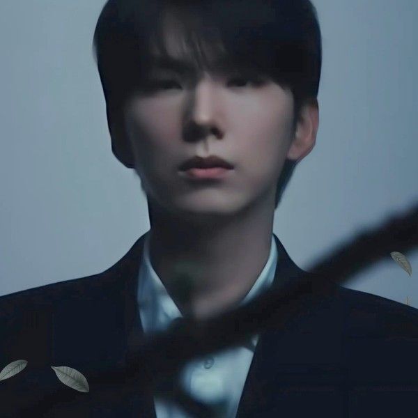 Behind-the-scenes cut of Kihyun (MONSTA X)