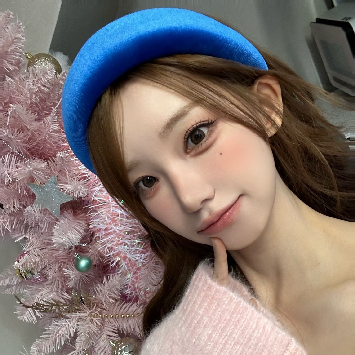 Recent activity shot of QWER