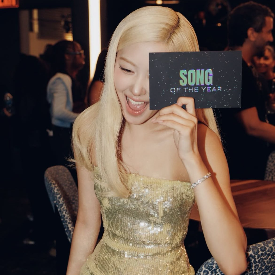 Behind-the-scenes cut of ROSÉ (BLACKPINK)