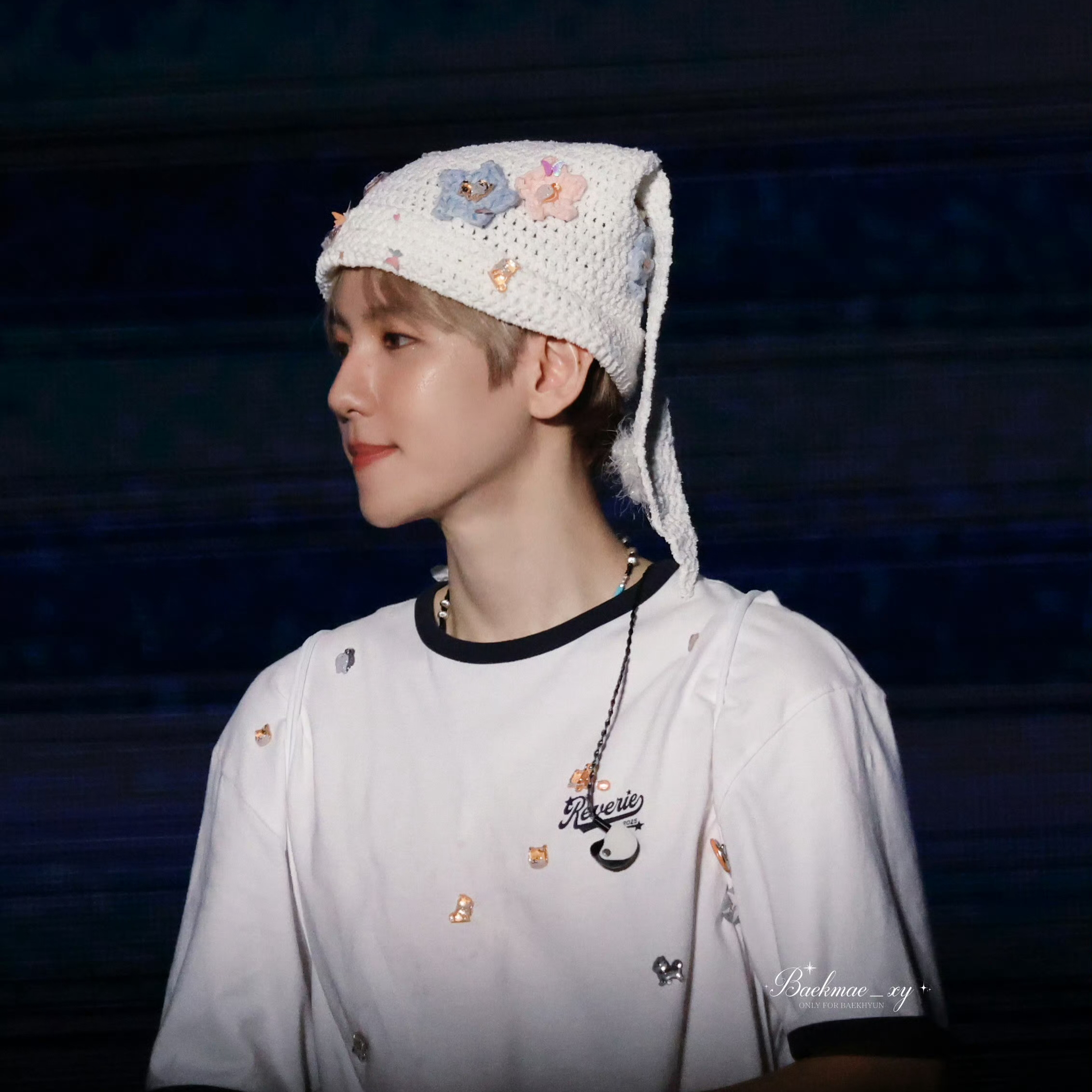 백현 (EXO)의 최신 사진