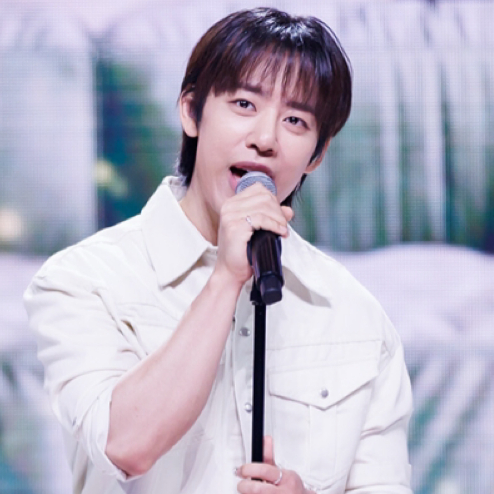 Behind-the-scenes cut of Daehyun (B.A.P)