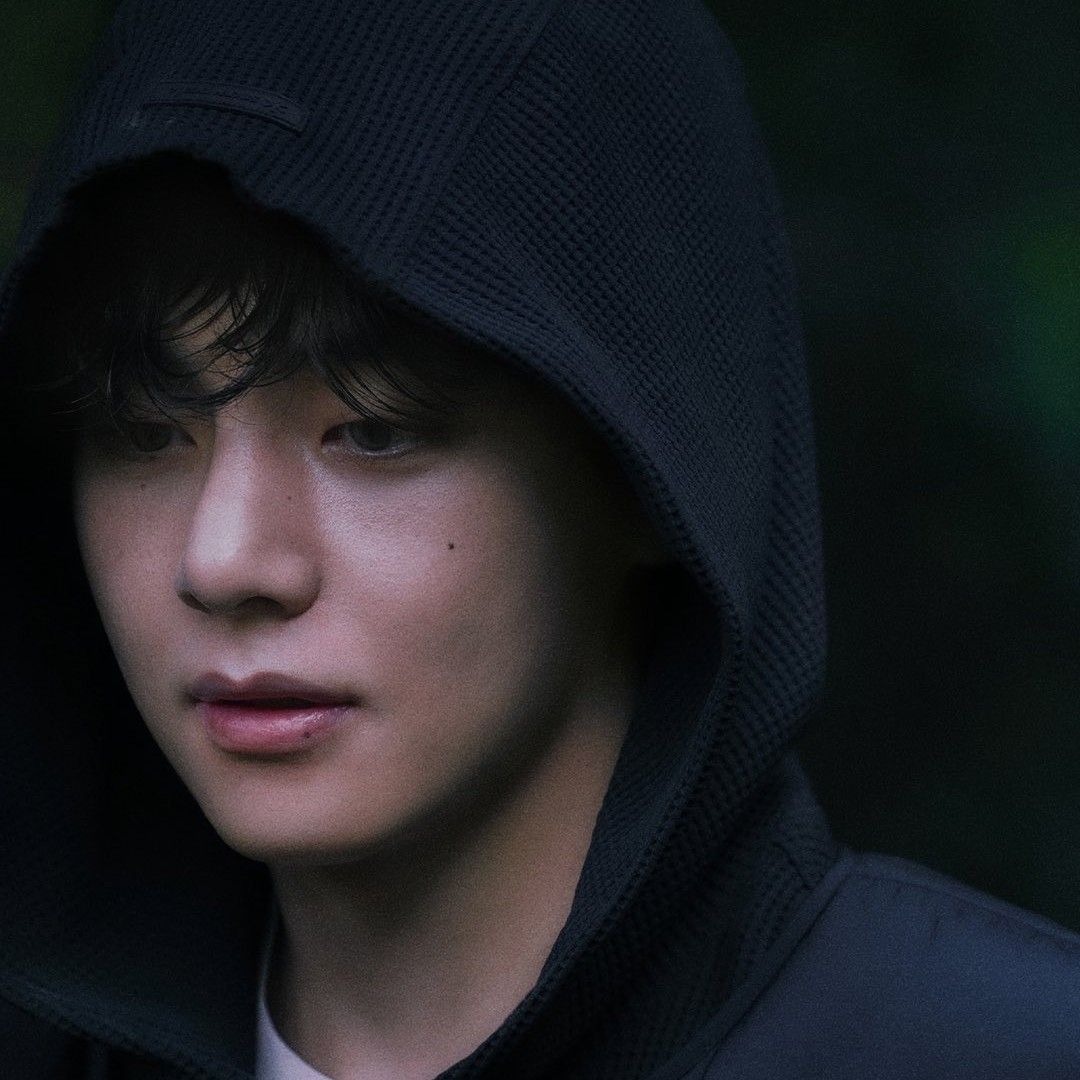 Foto aktivitas terbaru V (BTS)