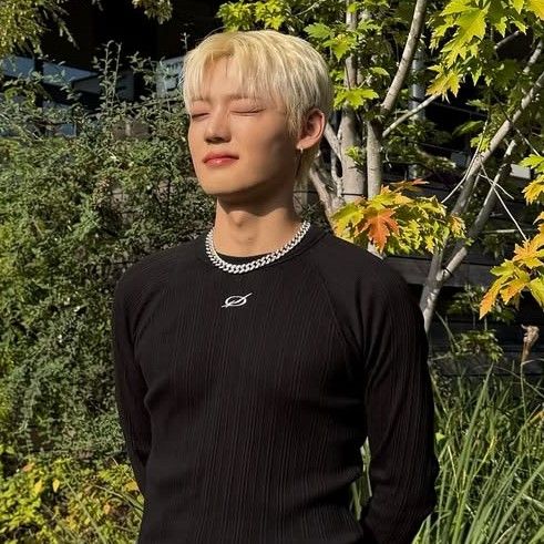 Chan (A.C.E)的最新照片