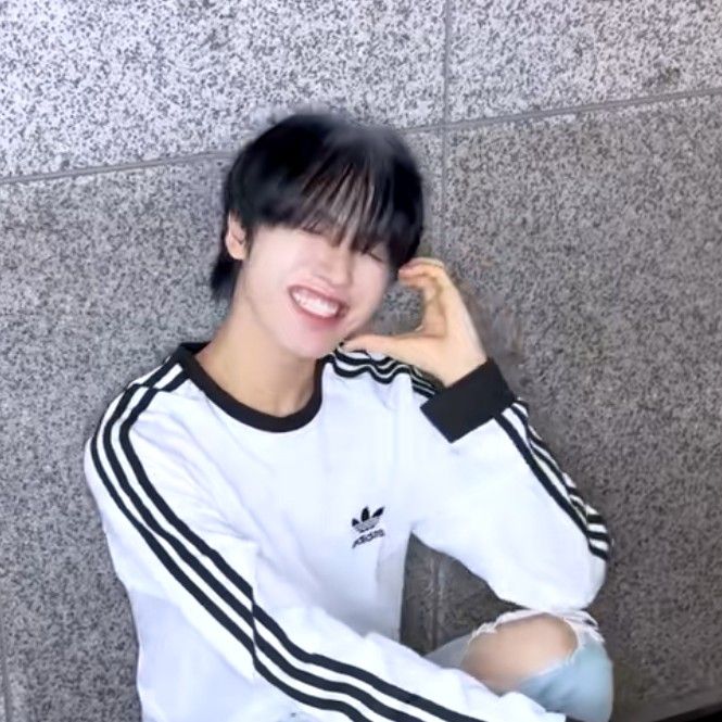 A moment captured by Huiwon (n.SSign)'s fan