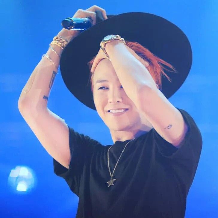G-DRAGON (BIGBANG)的最新活動照片