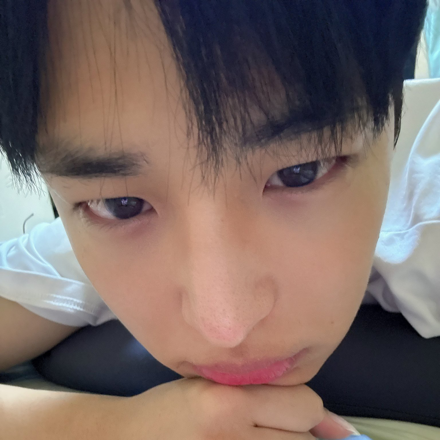 Behind-the-scenes cut of Choi Byungchan