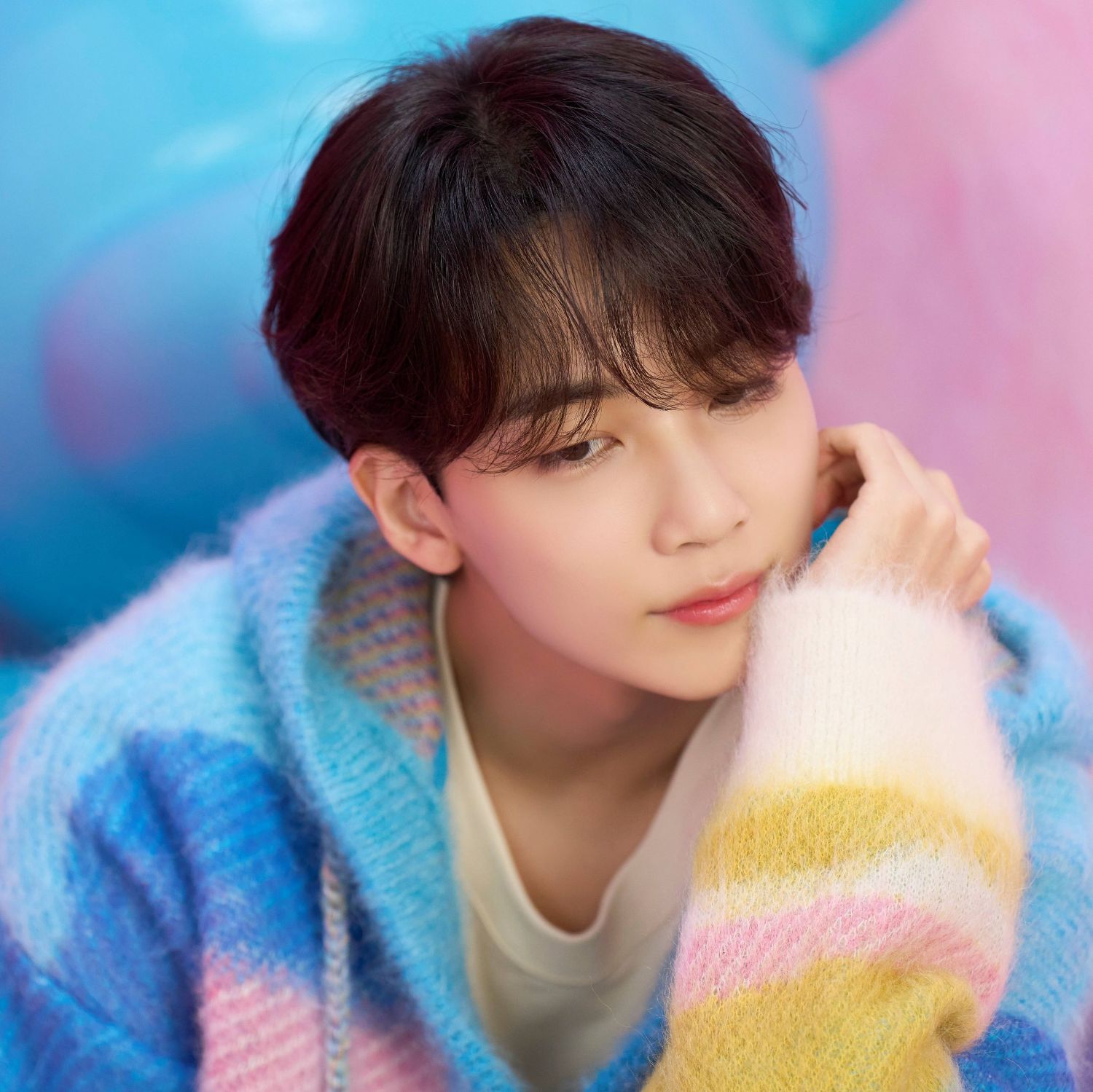 정한 (세븐틴)의 최신 사진