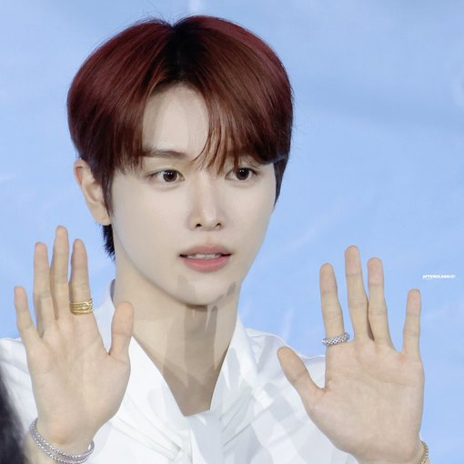 Behind-the-scenes cut of Sungchan (RIIZE)