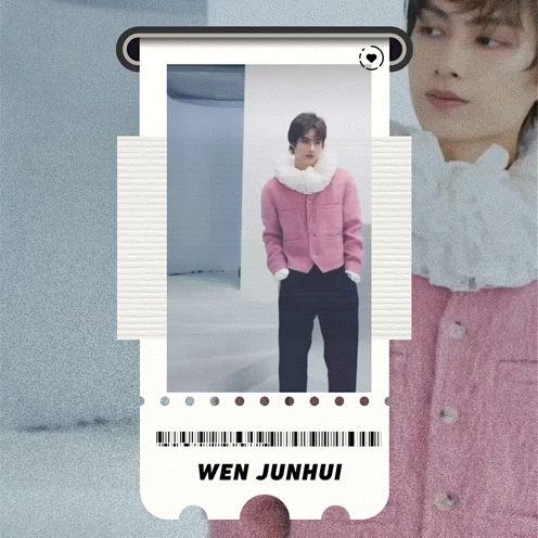 A moment captured by Jun (SEVENTEEN)'s fan