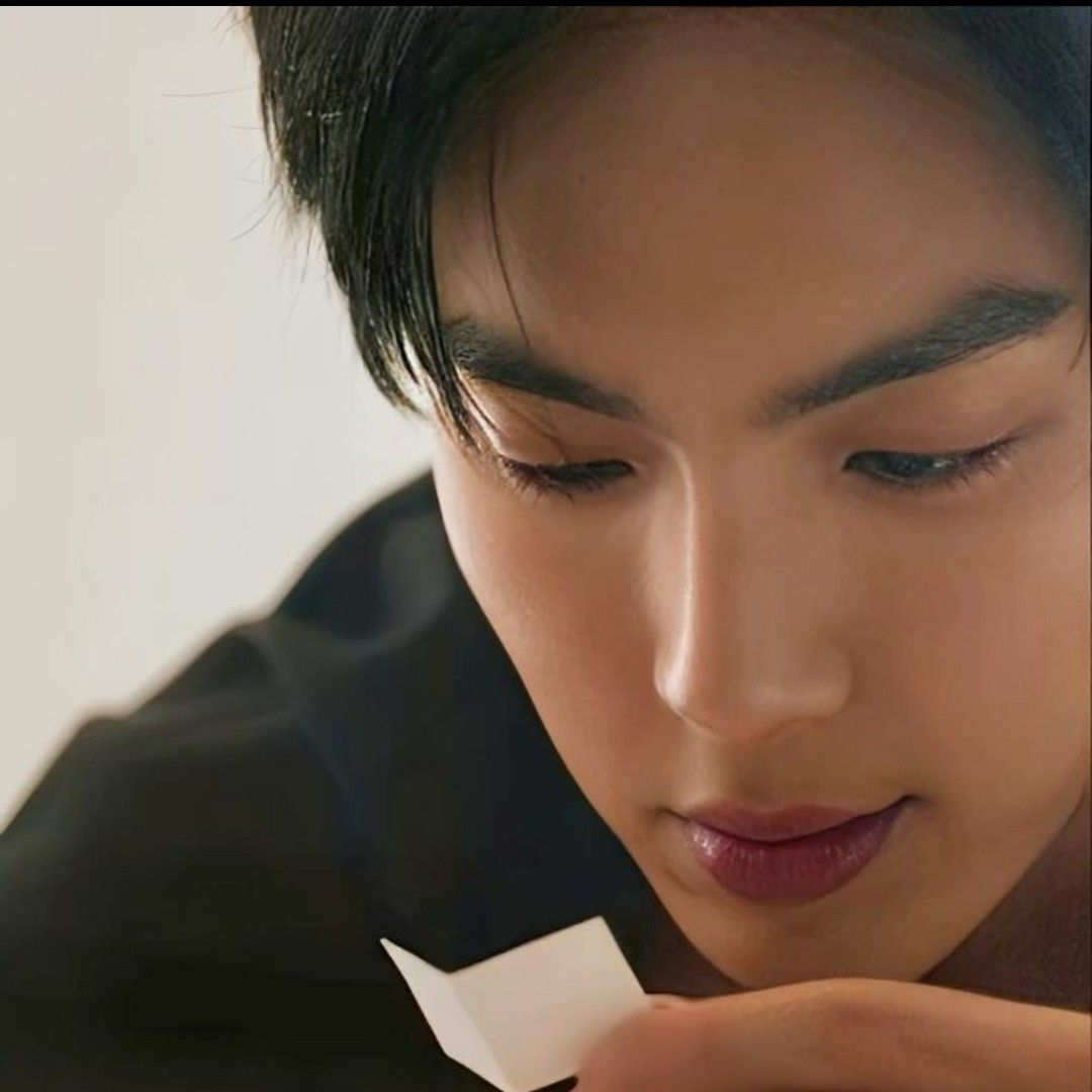 Potret di balik layar Shownu (MONSTA X)