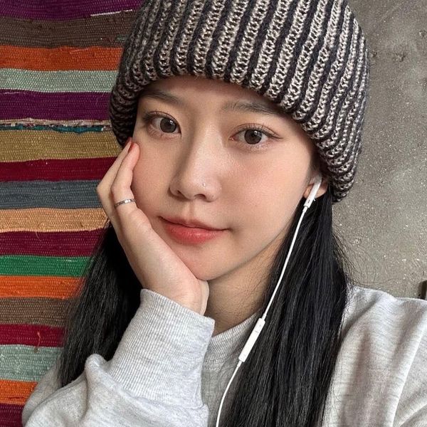 Popular profile image of Judy selected by votes