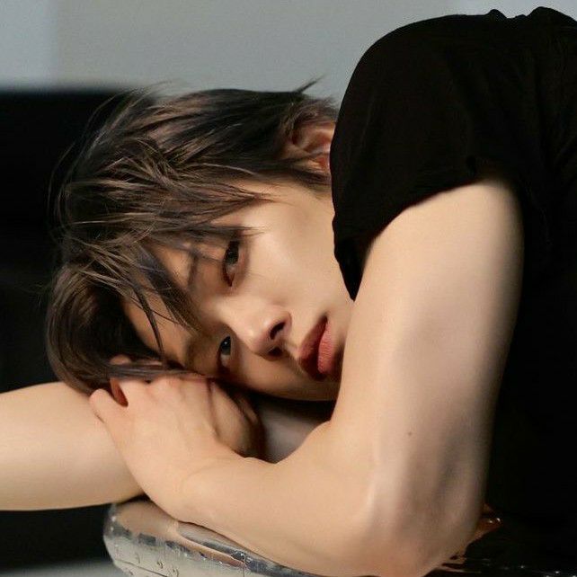 Latest photo of Yeonjun (TOMORROW X TOGETHER)