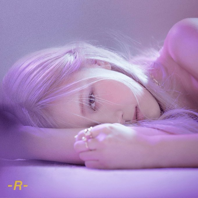 ROSÉ (BLACKPINK)的幕后花絮