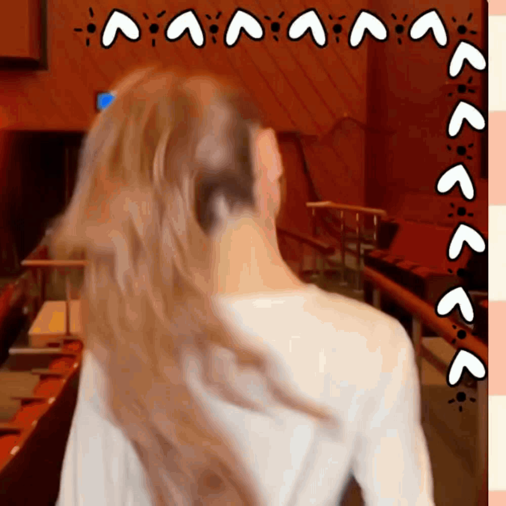 Behind-the-scenes cut of Mako (NiziU)