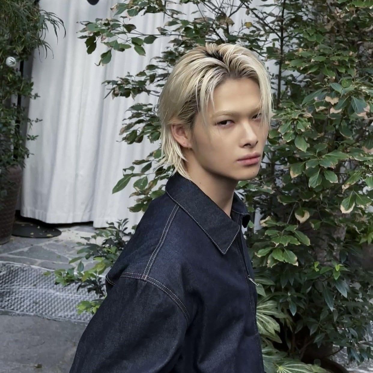 Behind-the-scenes cut of NI-KI (ENHYPEN)
