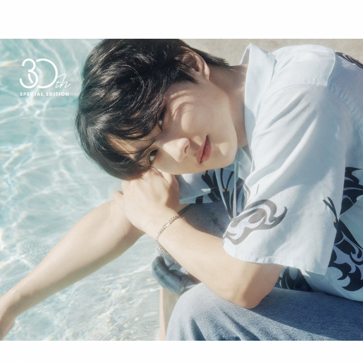 Recent activity shot of Jungwon (ENHYPEN)