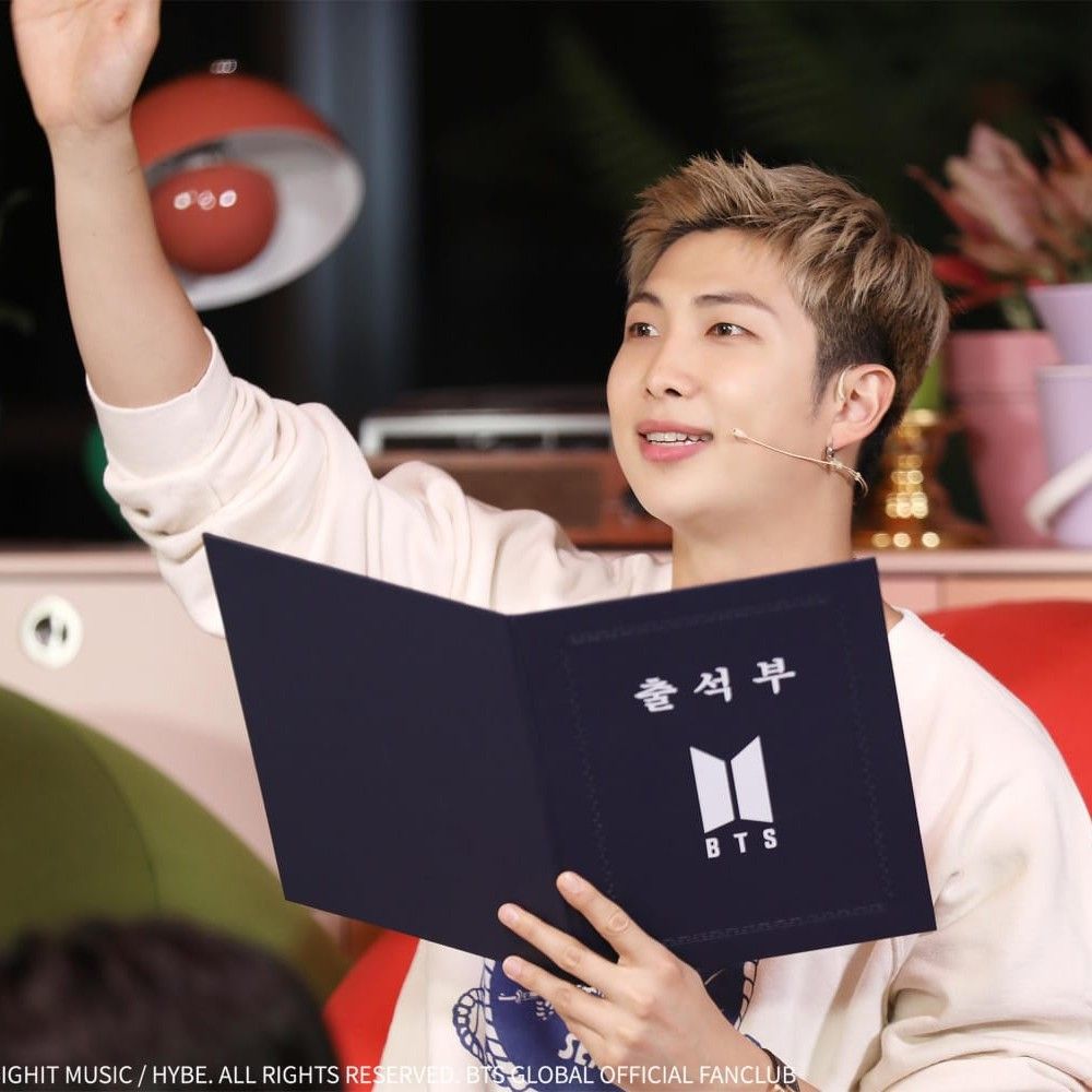 Behind-the-scenes cut of RM (BTS)