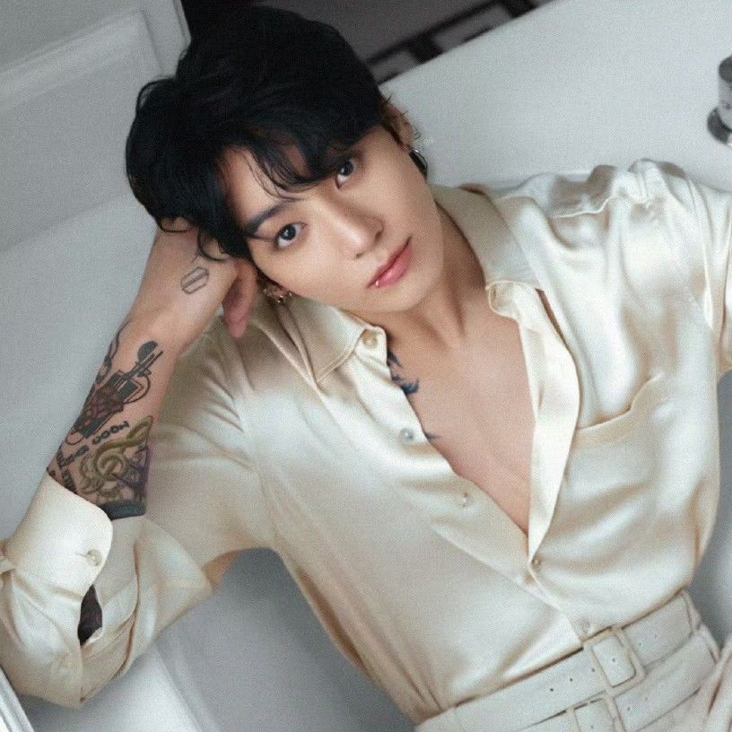 Momen yang diabadikan oleh penggemar Jungkook (BTS)