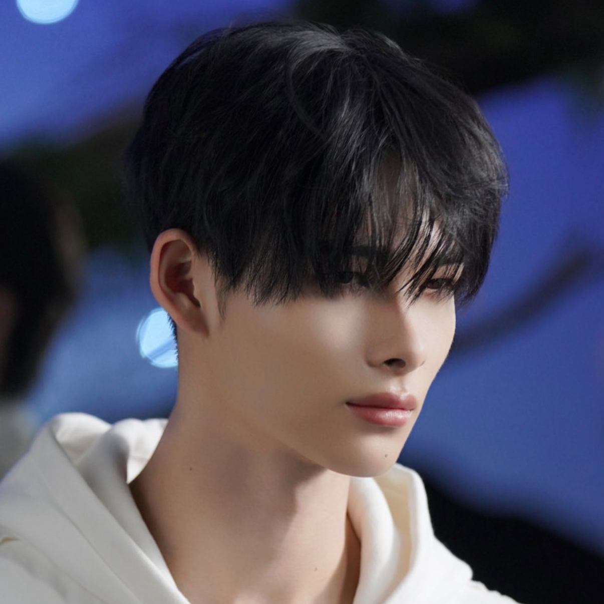 Foto aktivitas terbaru NI-KI (ENHYPEN)