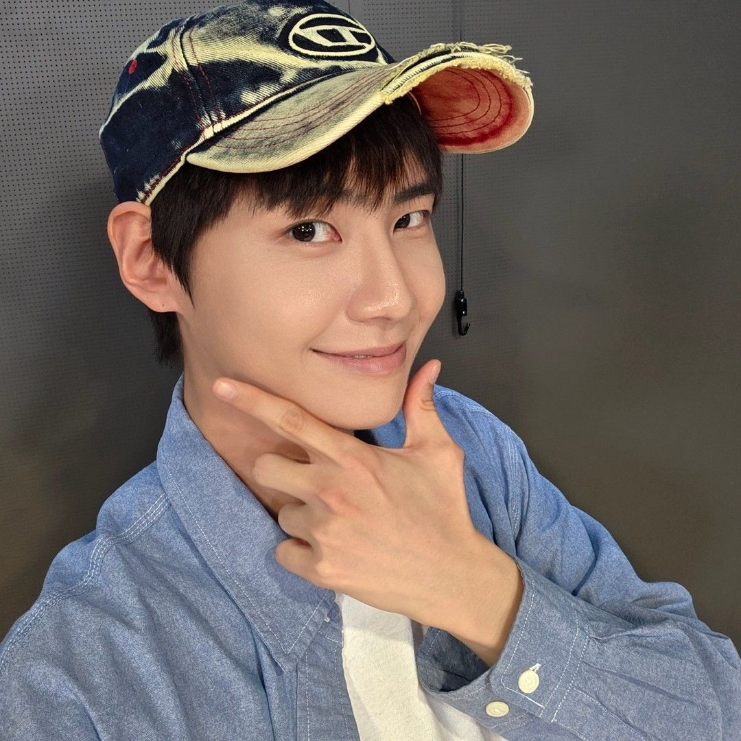 Behind-the-scenes cut of Lee Jinhyuk