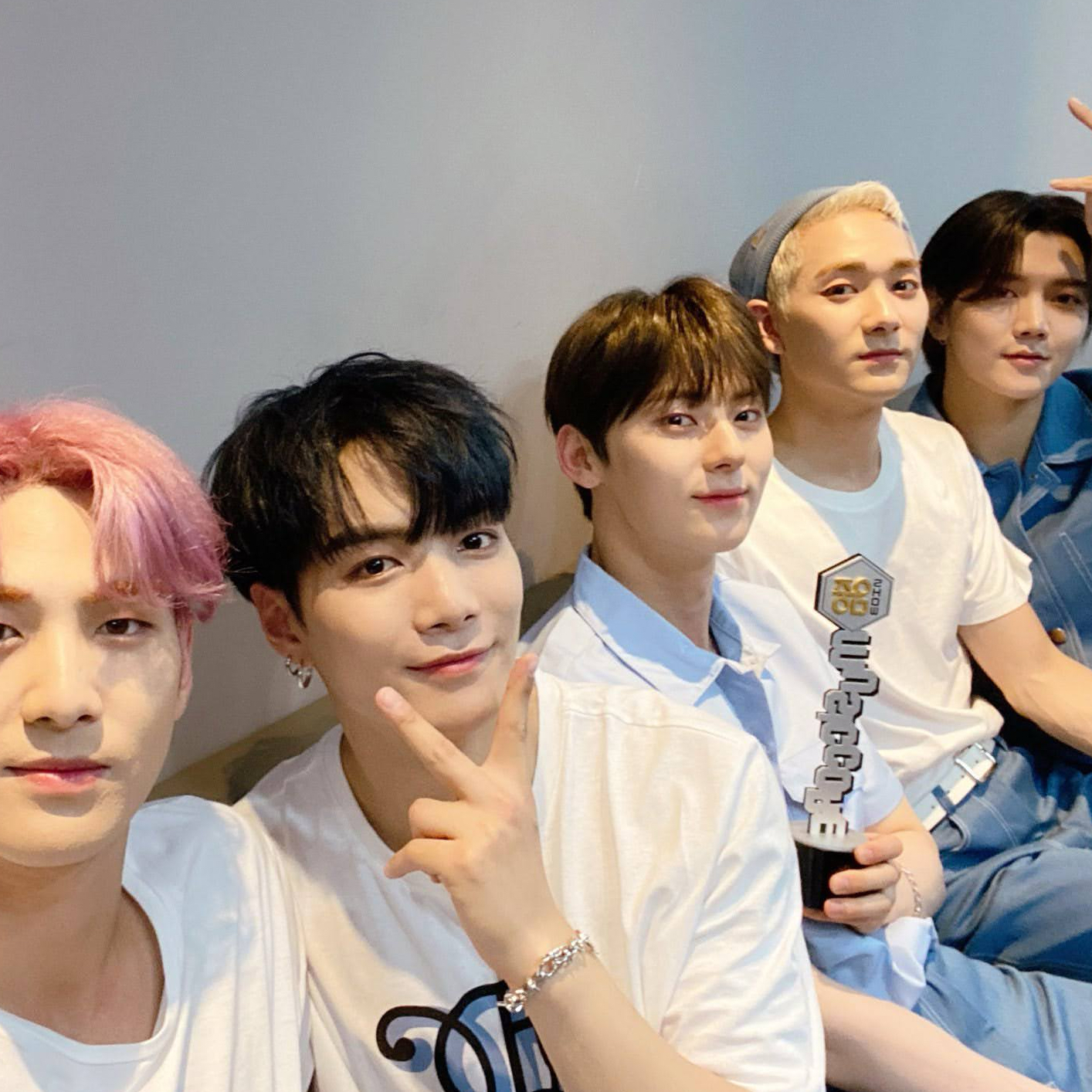 A moment captured by NU'EST's fan