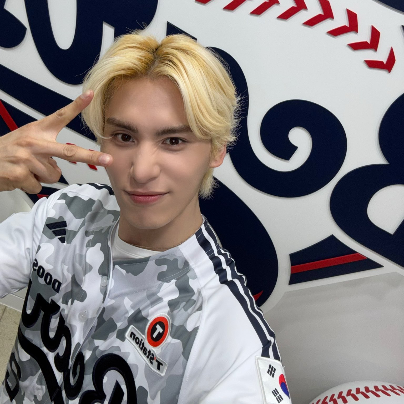 A moment captured by Taeyang (SF9)'s fan