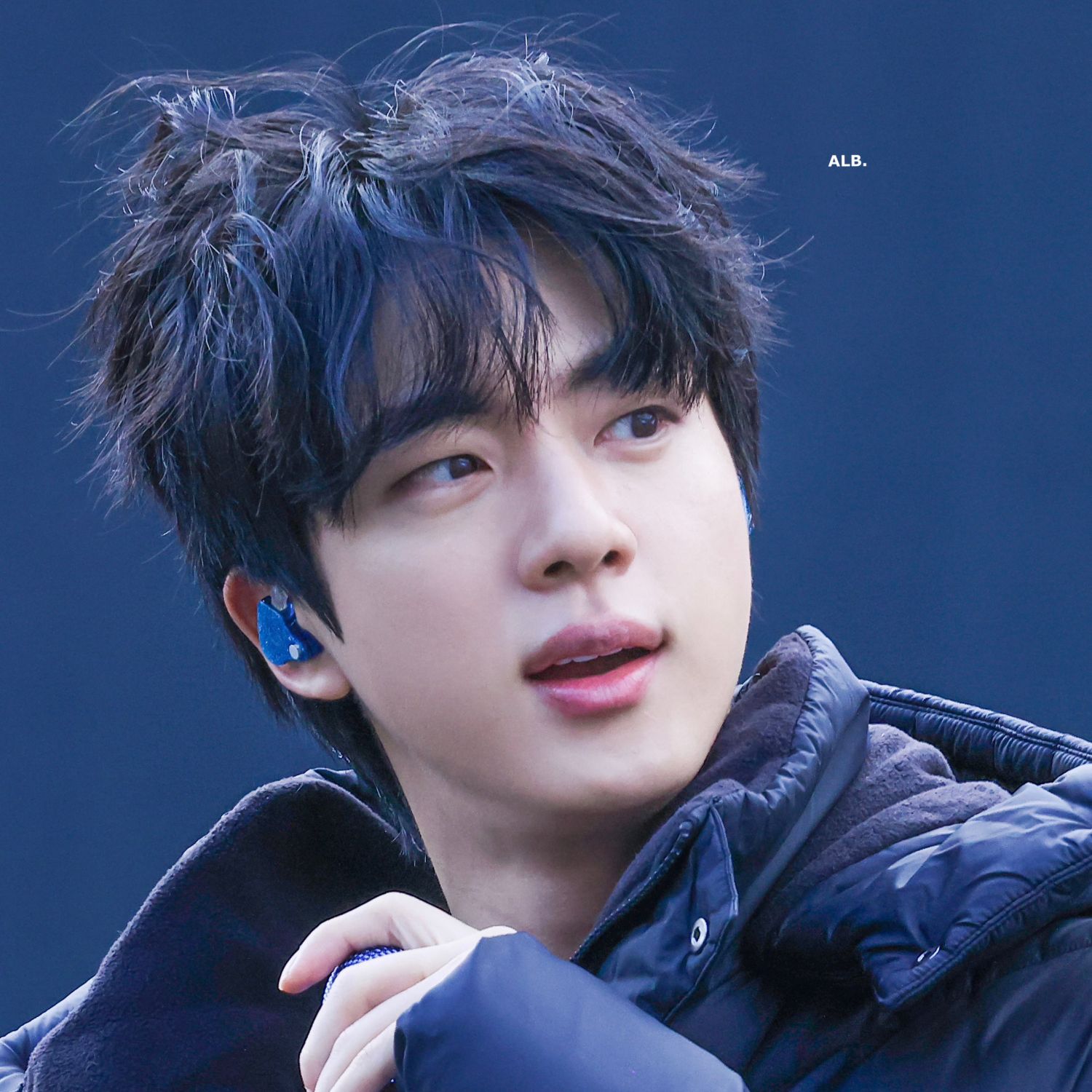 진 (방탄소년단)의 최신 사진