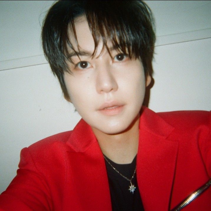 Latest photo of Kyuhyun (Super Junior)