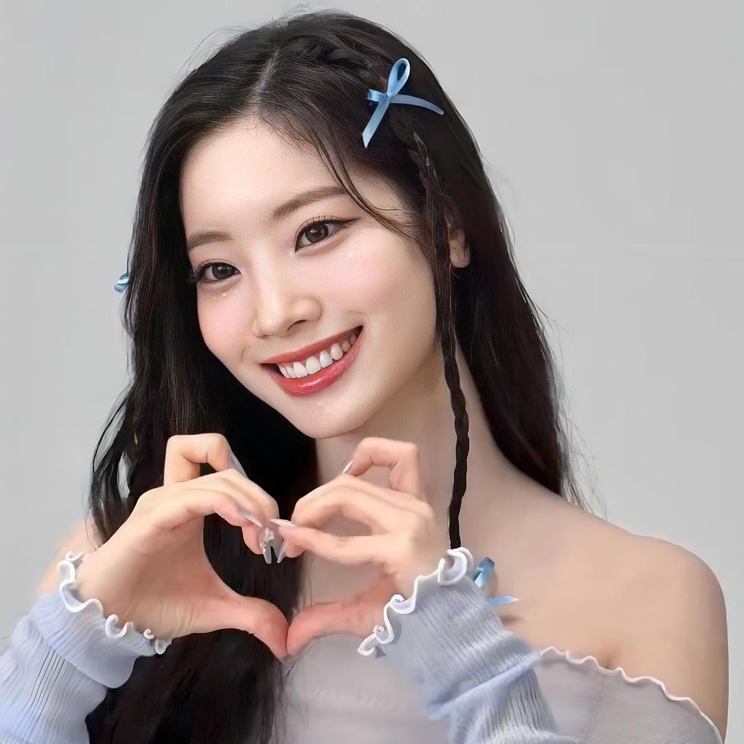 Latest photo of Dahyun (TWICE)