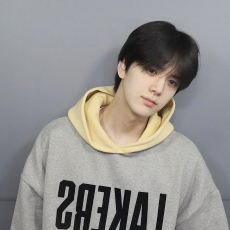 Latest photo of Younghoon (THE BOYZ)