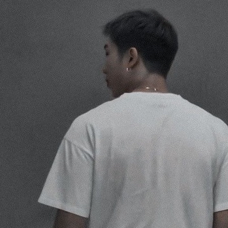 Momen yang diabadikan oleh penggemar RM (BTS)