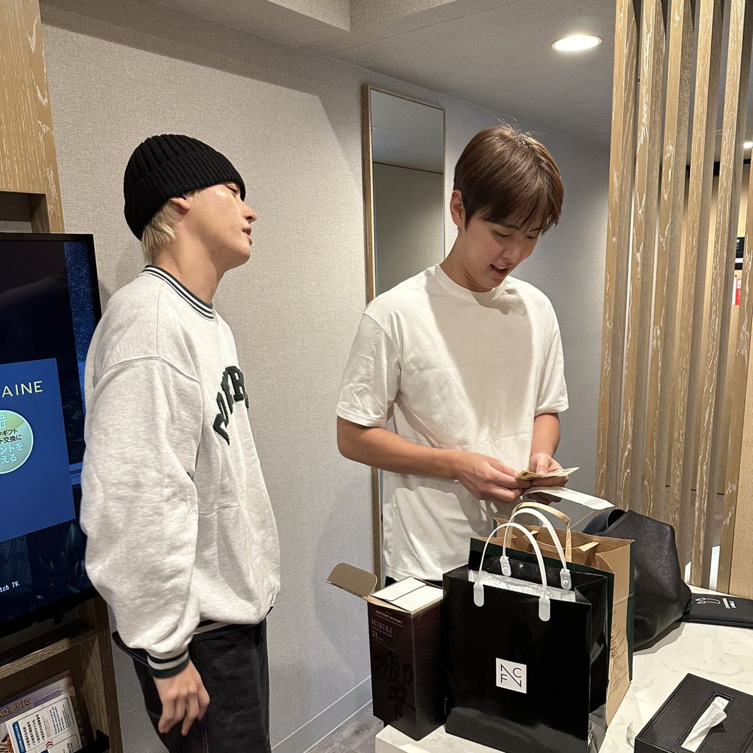 A moment captured by SF9's fan