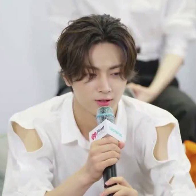 Recent activity shot of Jay (ENHYPEN)