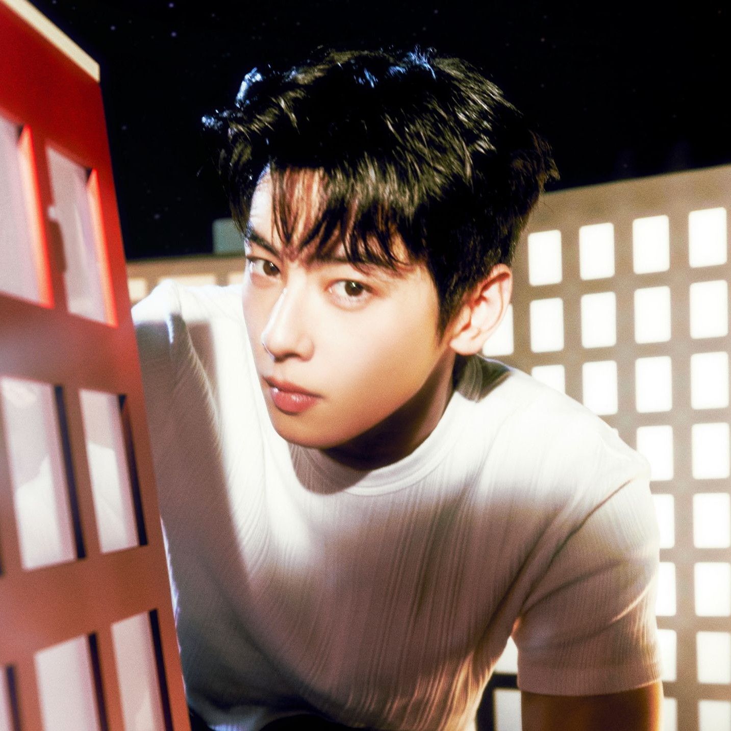 Latest photo of Eunwoo (ASTRO)