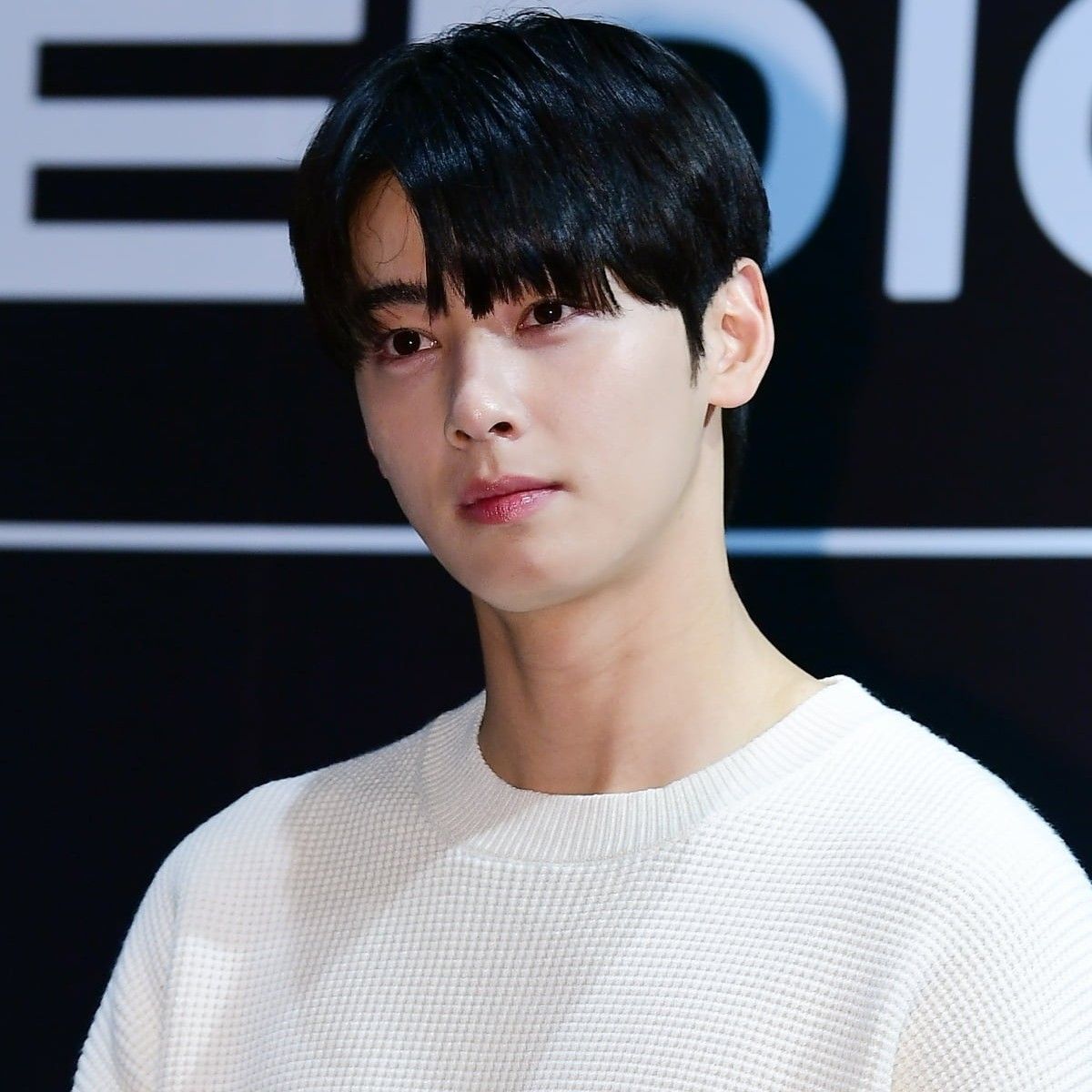 Behind-the-scenes cut of Eunwoo (ASTRO)