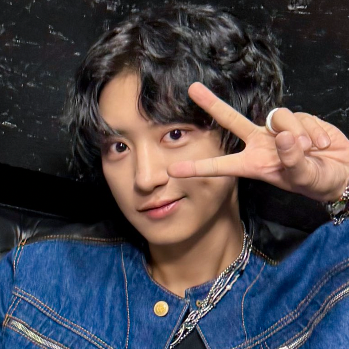 Latest photo of Chanyeol (EXO)