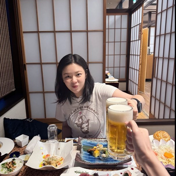 Recent activity shot of Jeongyeon (TWICE)