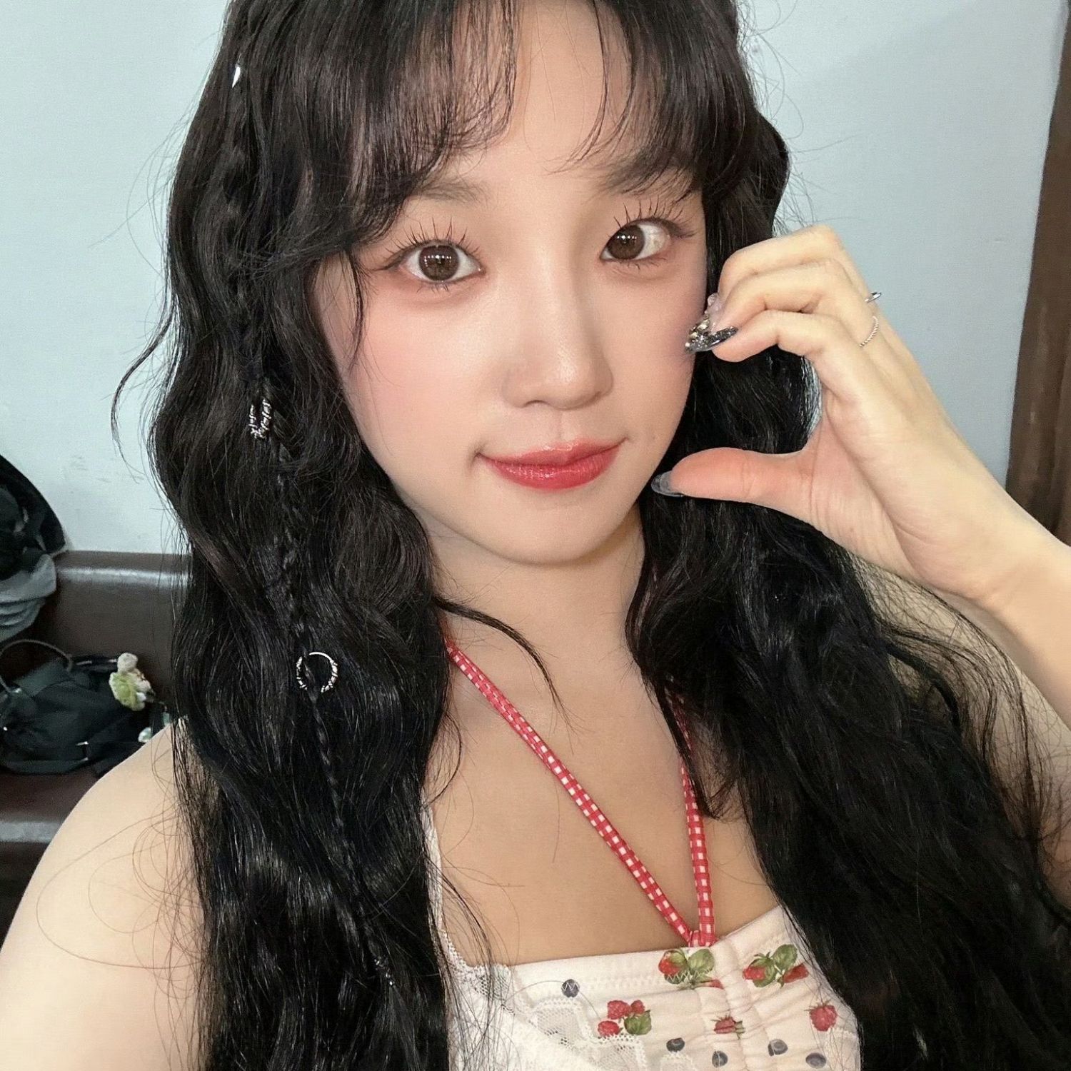 雨琦 (i-dle)的幕后花絮