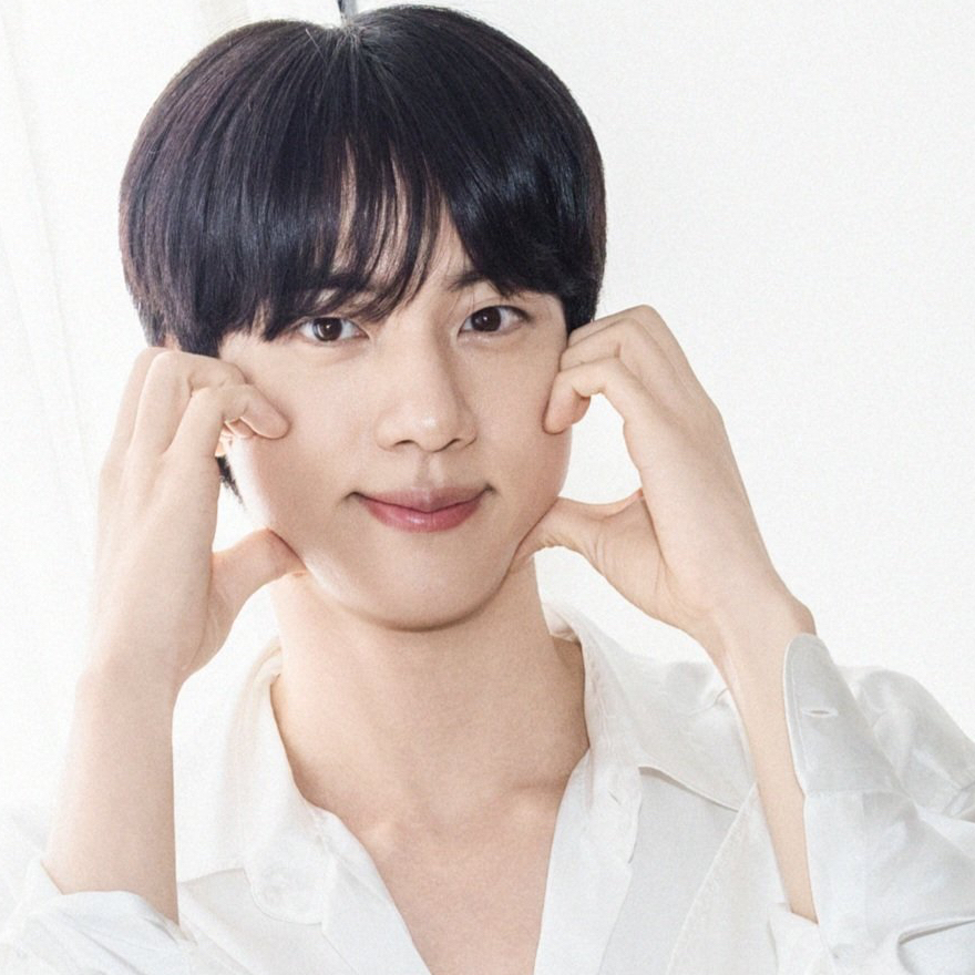 진 (방탄소년단)의 최신 사진