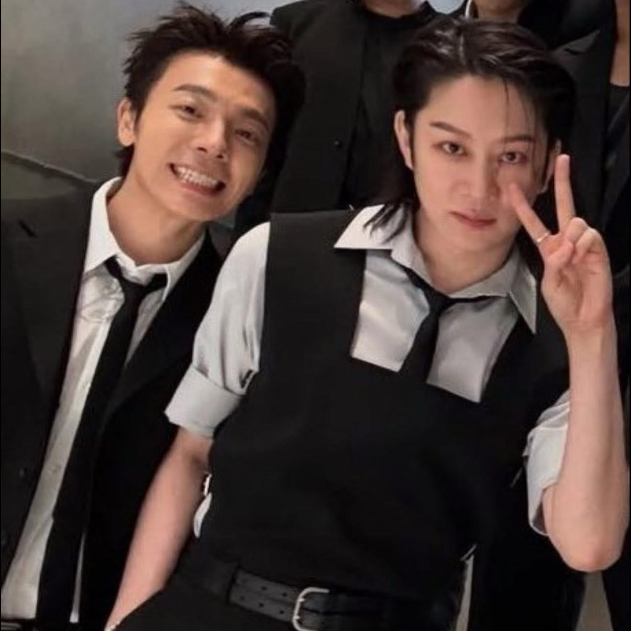 Behind-the-scenes cut of Donghae (Super Junior)