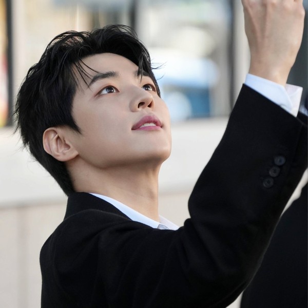 Shining profile picture of Jaechan (DKZ) on today's Choeaedol