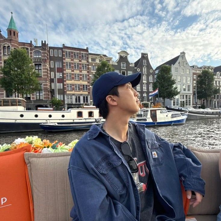 Behind-the-scenes cut of RM (BTS)