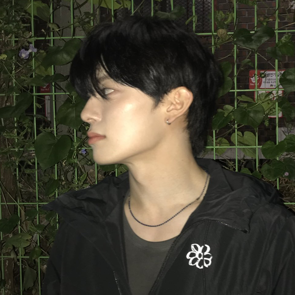 A moment captured by Kangmin (VERIVERY)'s fan