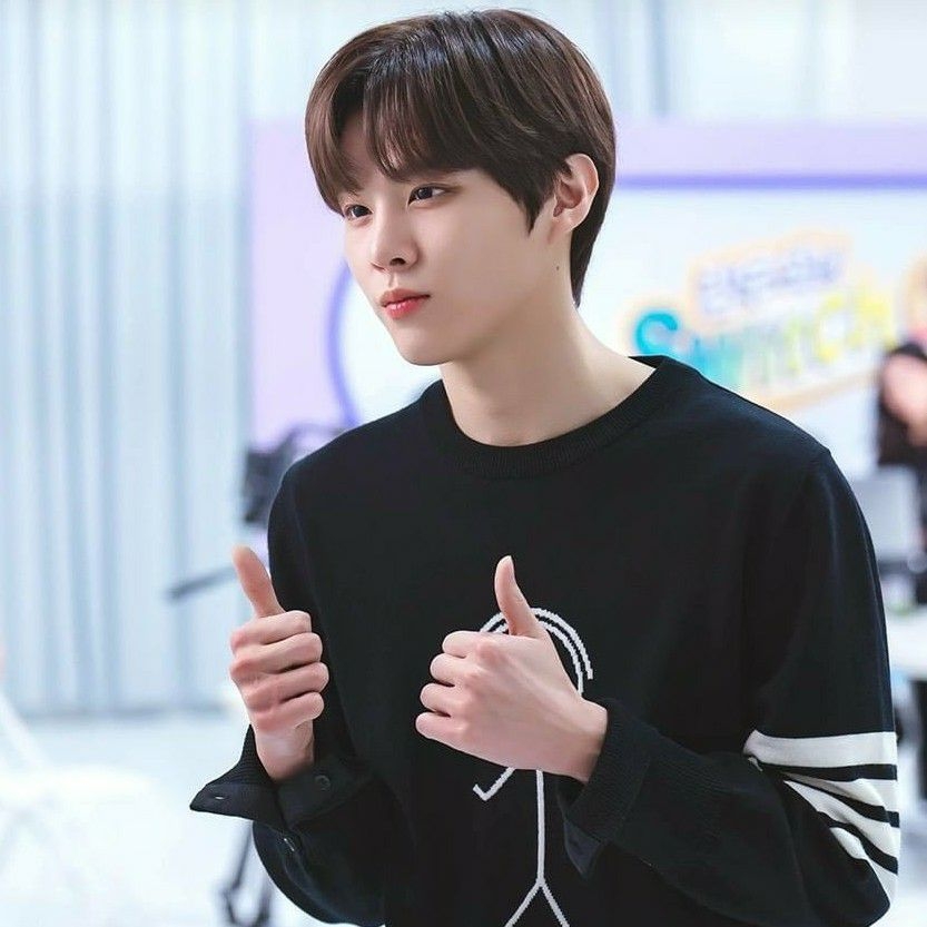 Recent activity shot of Kim Wooseok