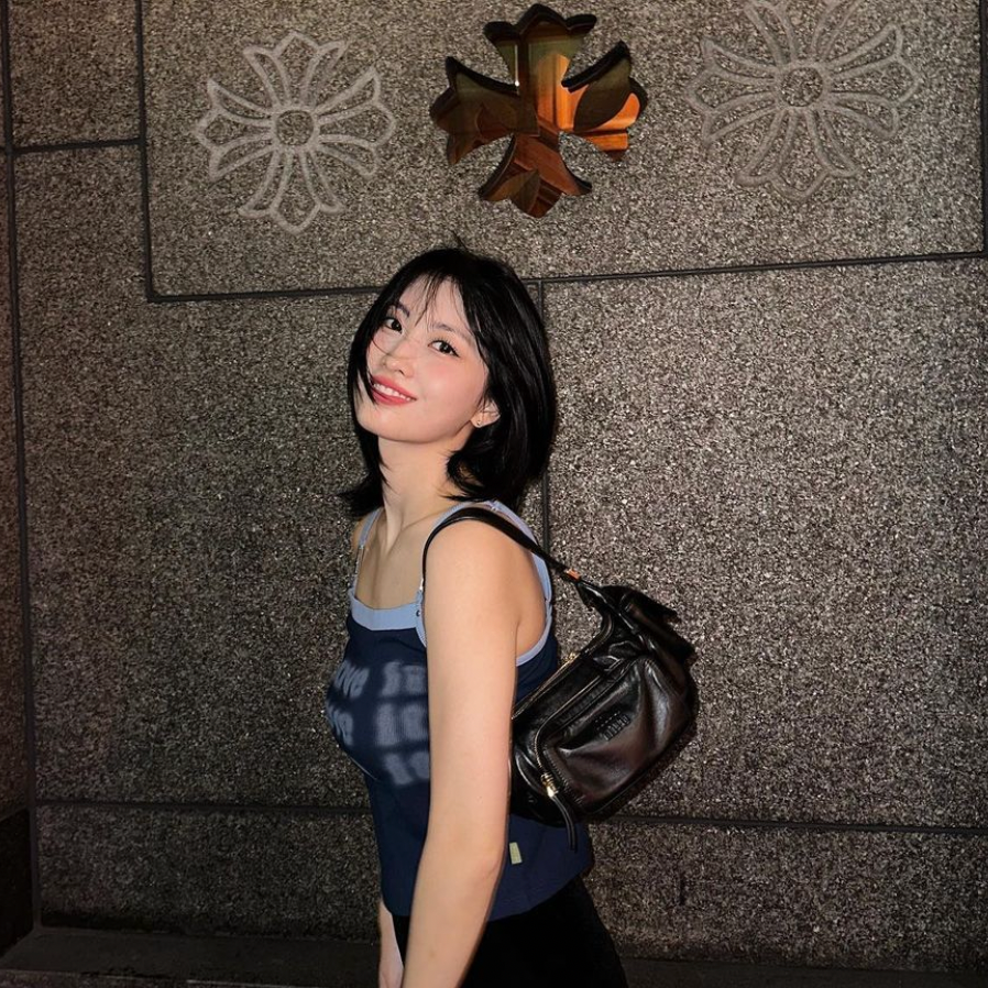 A moment captured by Momo (TWICE)'s fan