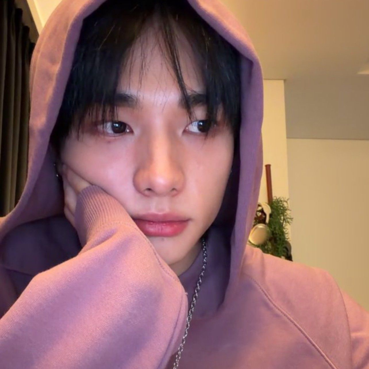 Latest photo of Hyunjin (Stray Kids)